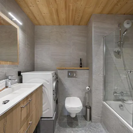 Lägenhet Familial 8 Pers, Avec Parking - Fr-1-563-45 Courchevel